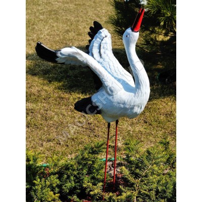 Садово-парковая фигура Cera Аист крылатый на мет.лапах